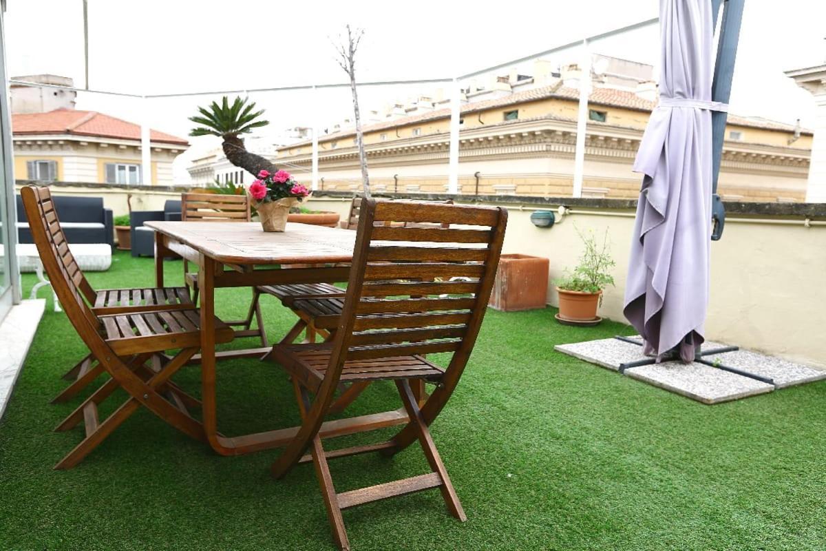 Bb Roma Prati Bed & Breakfast Bagian luar foto